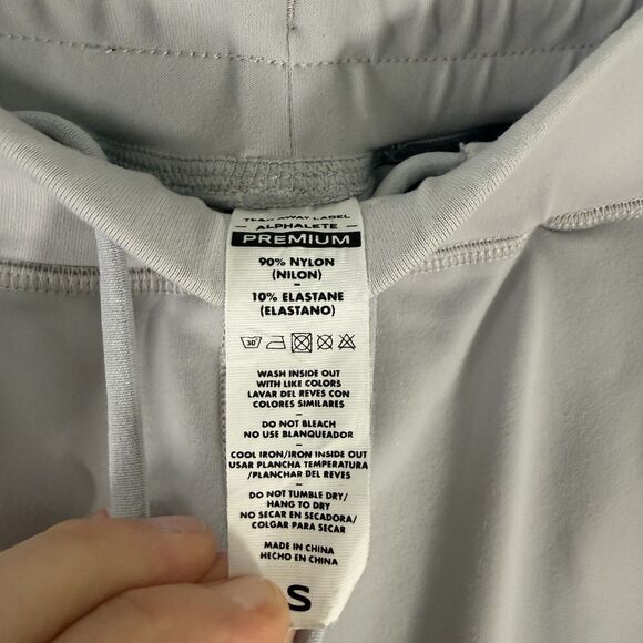 Alphalete Joggers Women's Small Solid Grey Pull On Drawstring Pockets - Picture 3 of 8